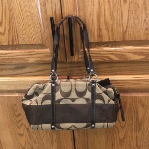 👜 👛😍EUC Beautiful Brown Coach Purse!